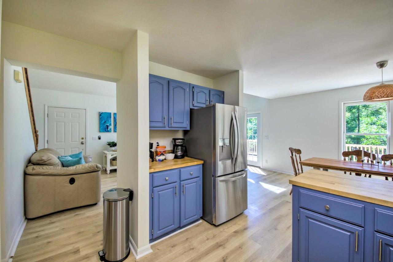Modern Eckerty Home With Deck On Patoka Lake! Taswell エクステリア 写真