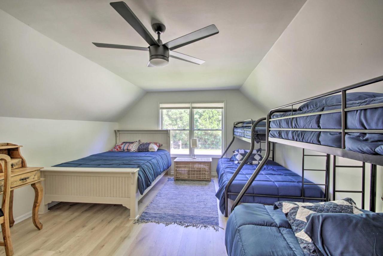 Modern Eckerty Home With Deck On Patoka Lake! Taswell エクステリア 写真