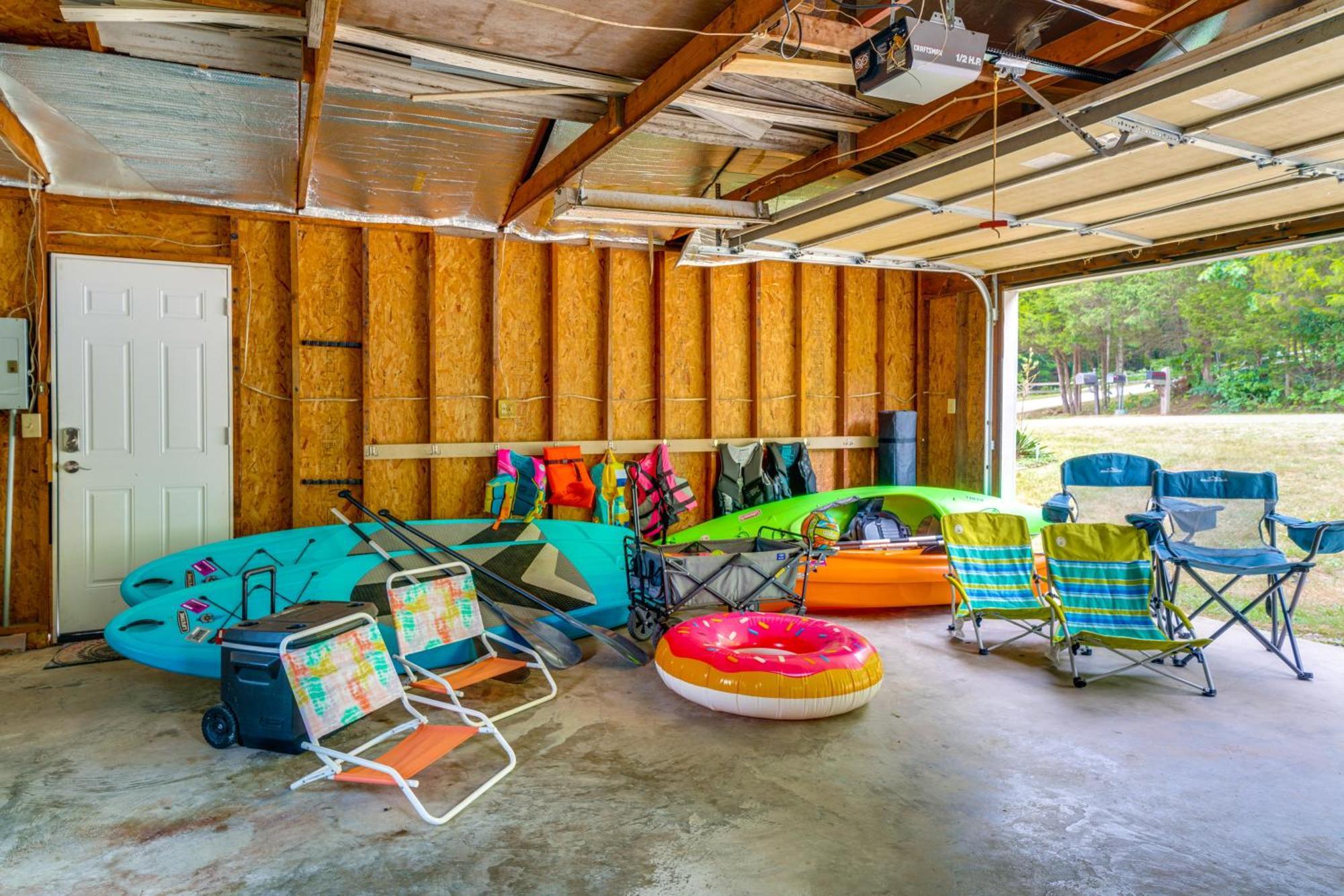 Modern Eckerty Home With Deck On Patoka Lake! Taswell エクステリア 写真